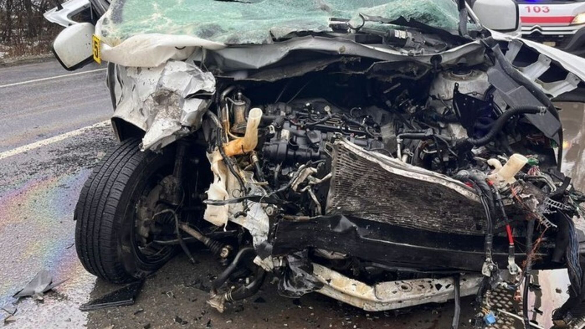 В Хмельницкой области киевлянин совершил ДТП: погибли супруги и травмировались двое детей (фото)