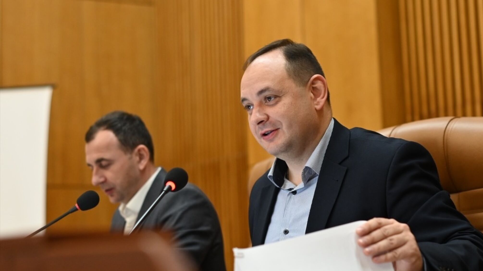 Марцінків обіцяє віддаватиме частину окладу на потреби армії