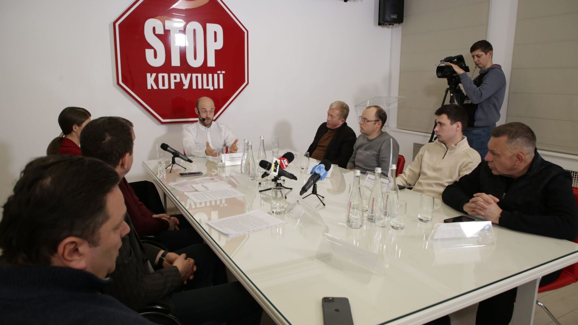 Сексуальное насилие – трудная тема в журналистской работе