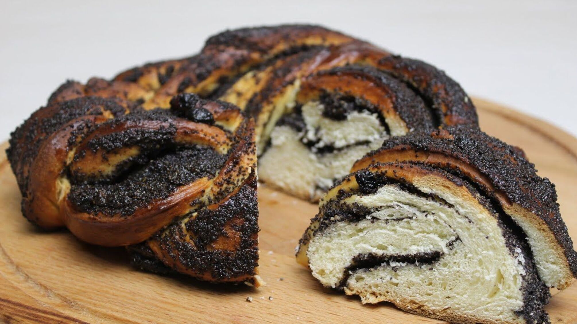 'Мастер Шеф' Литвинова дала рецепт пухкого святкового калача