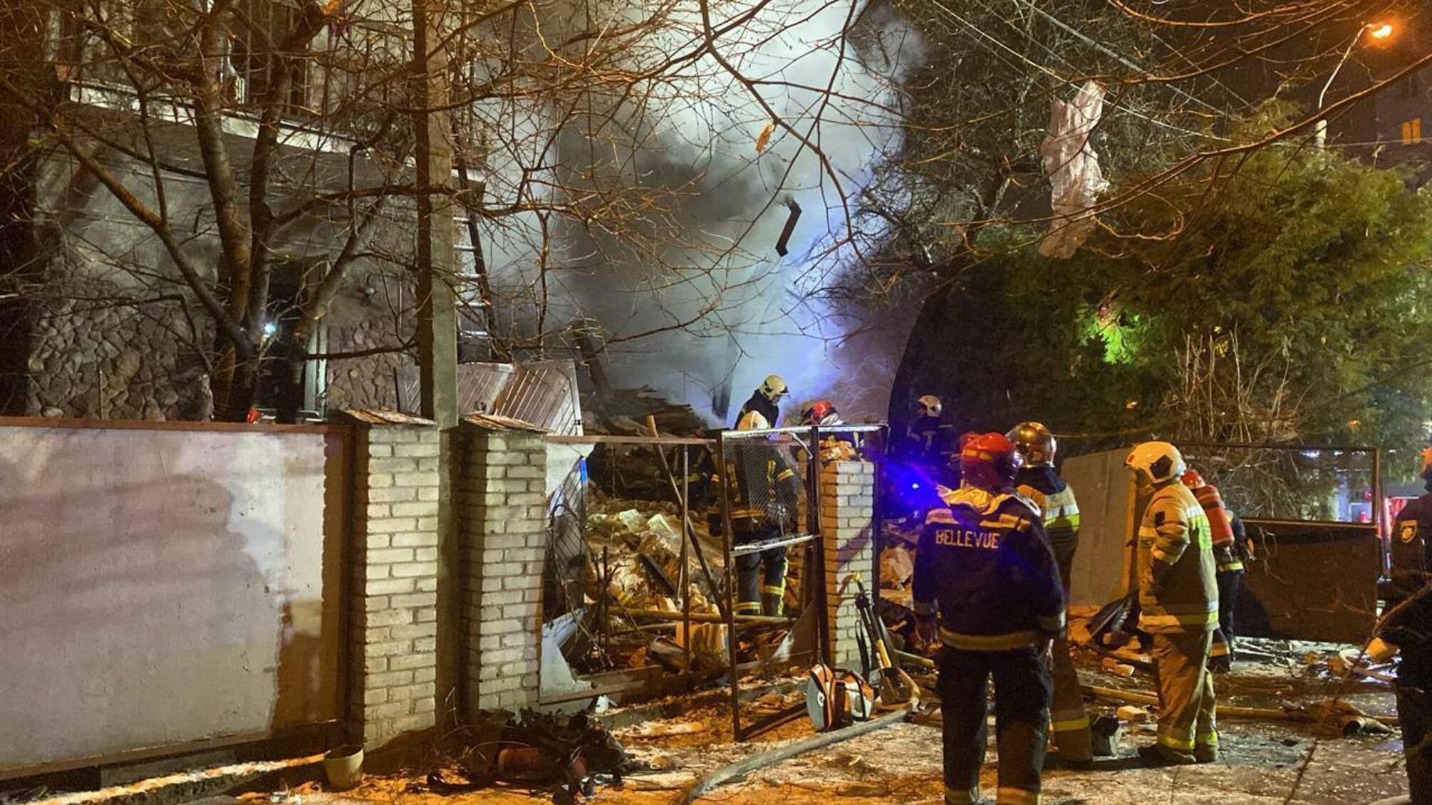 У Львові стався вибух у житловому будинку: що вже відомо