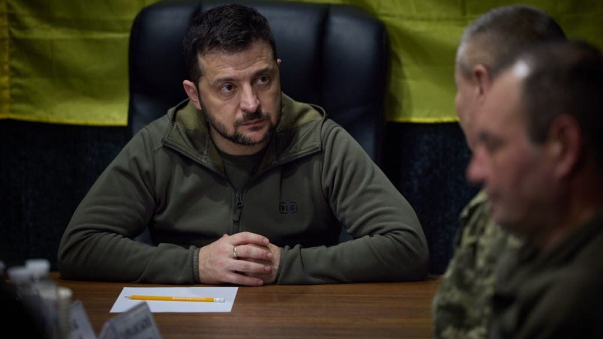 'Если они призывного возраста, должны быть в Украине': Зеленский сделал заявление об украинцах заграницей