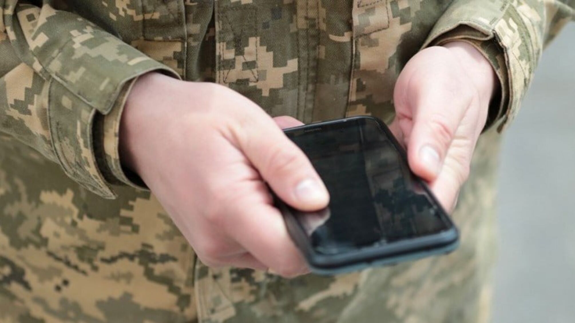 Украинским бойцам хотят запретить выкладывать видео в ТикТок