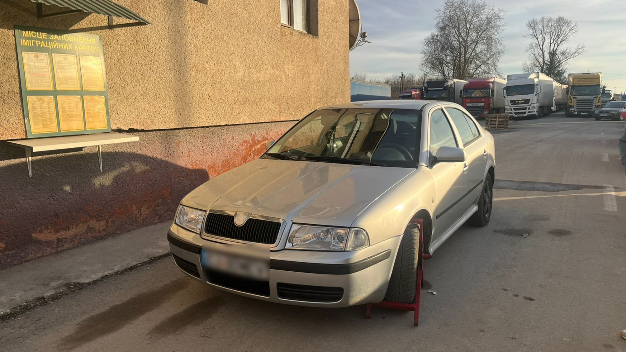 Испанец пытался въехать в Украину на краденом автомобиле из Чехии