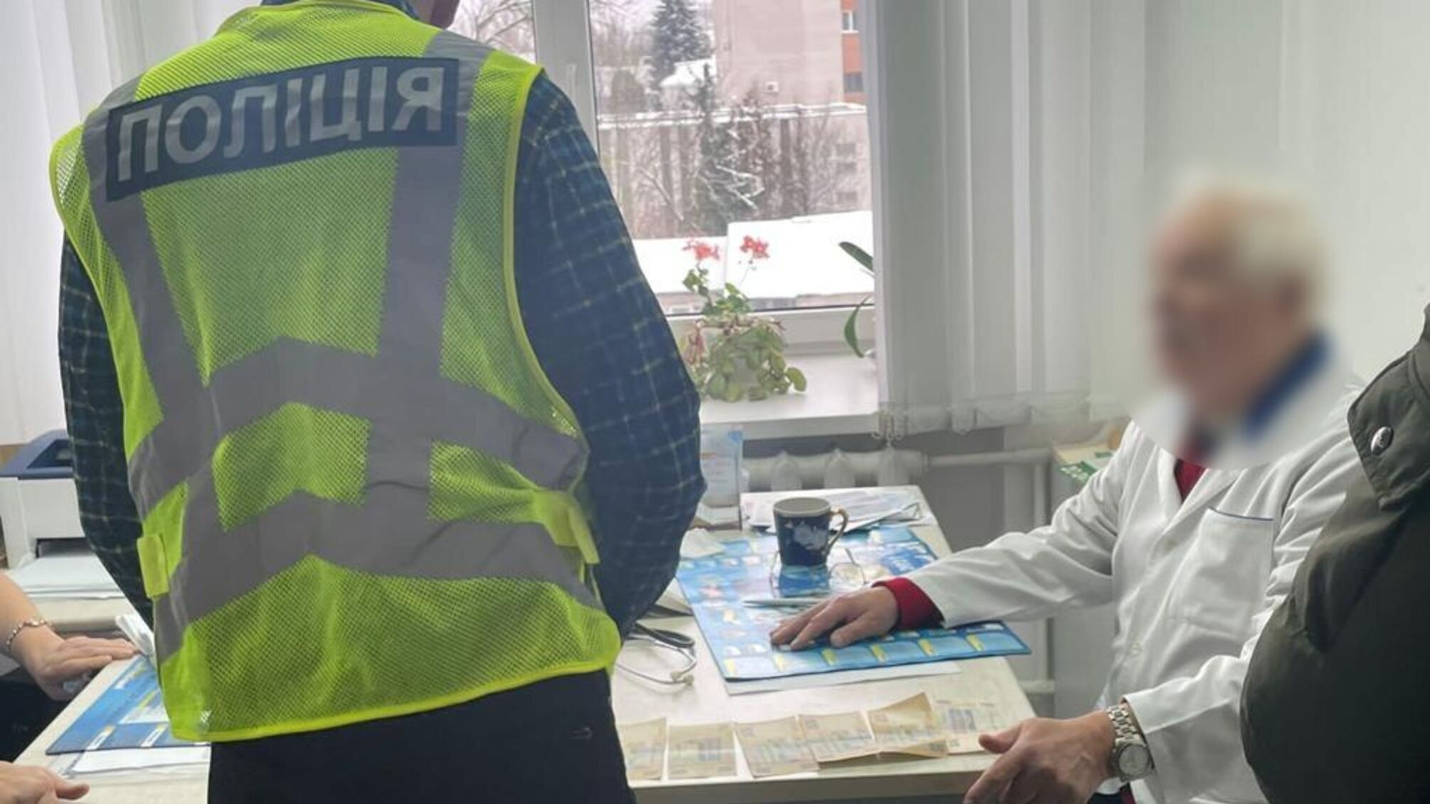 Проректор київського універу погорів на хабарі