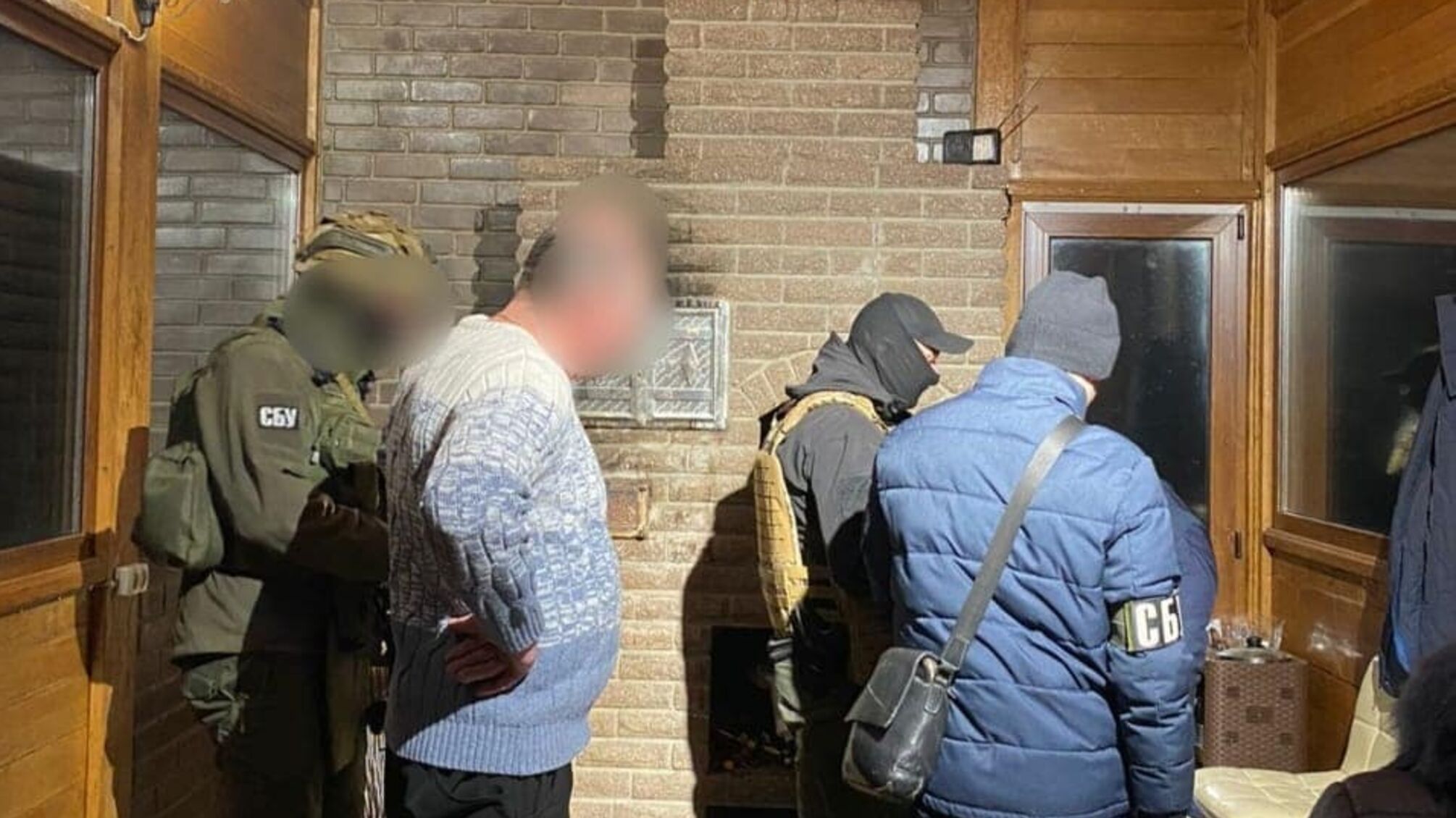 СБУ проводит обыск в доме коллаборанта Киевской области