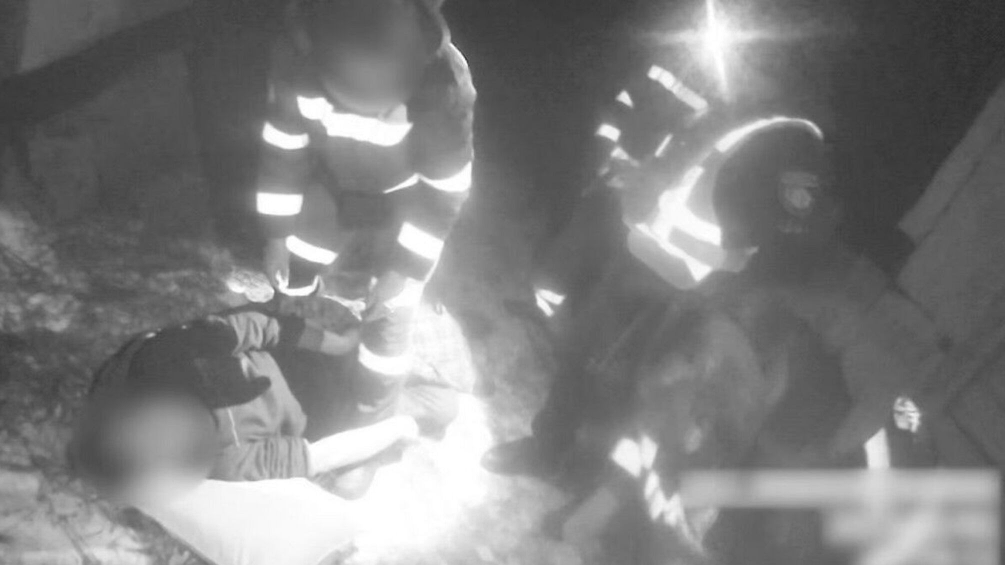 Вирішив накласти на себе руки: поліцейські Київщини встигли витягнути з петлі 43-річного чоловіка