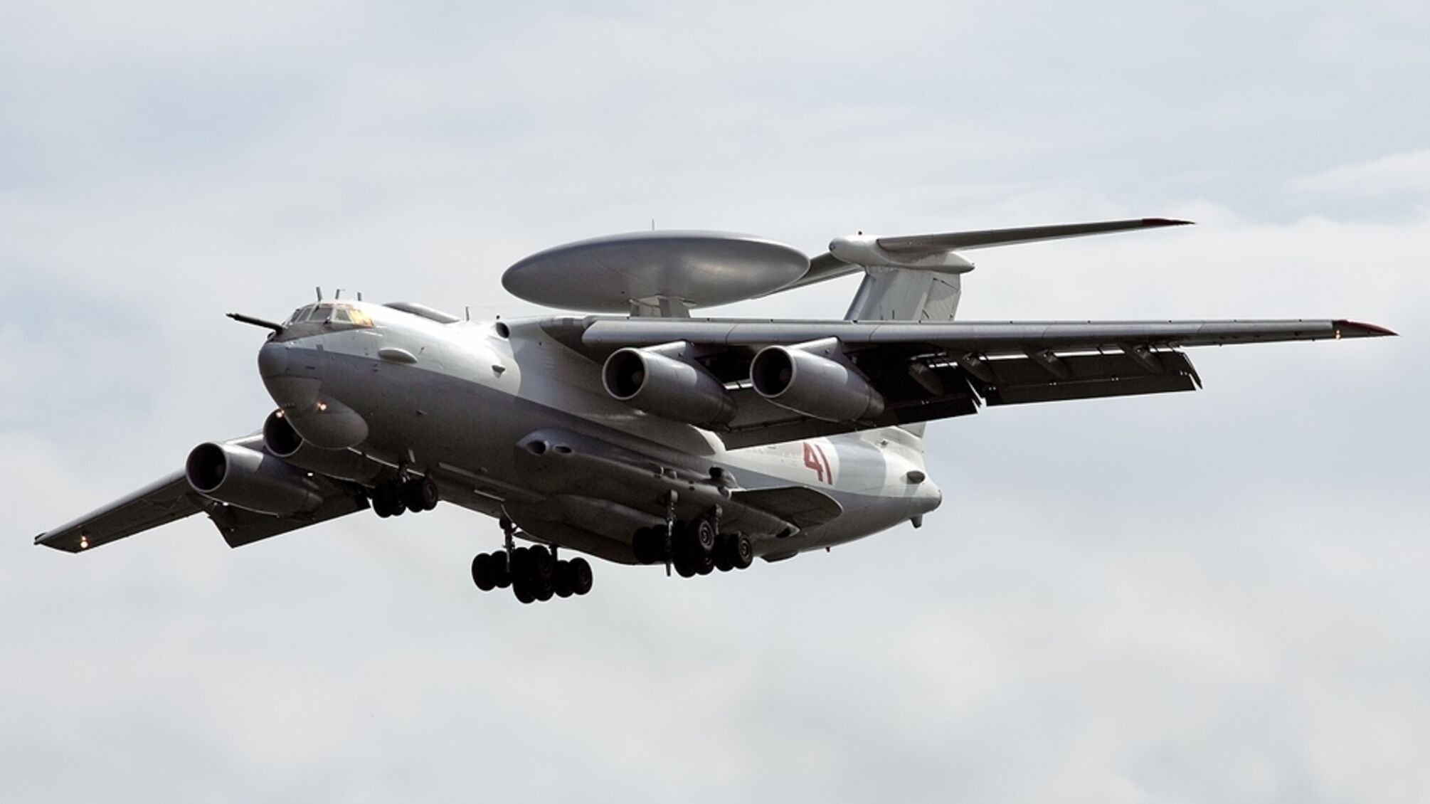 В разведке Британии объяснили, как повлияет подрыв российского самолета А-50 на боевые действия
