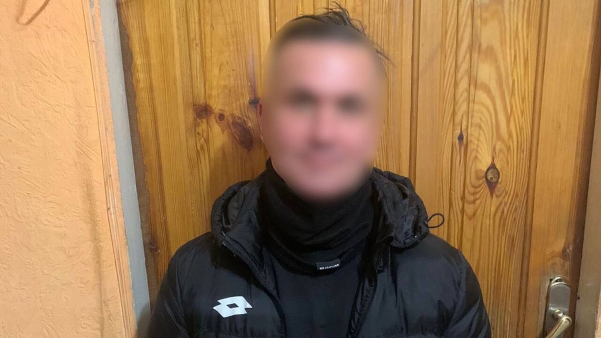 Стал 'директором' школы при оккупантах и уничтожал украинскую символику: на Харьковщине разоблачен предатель