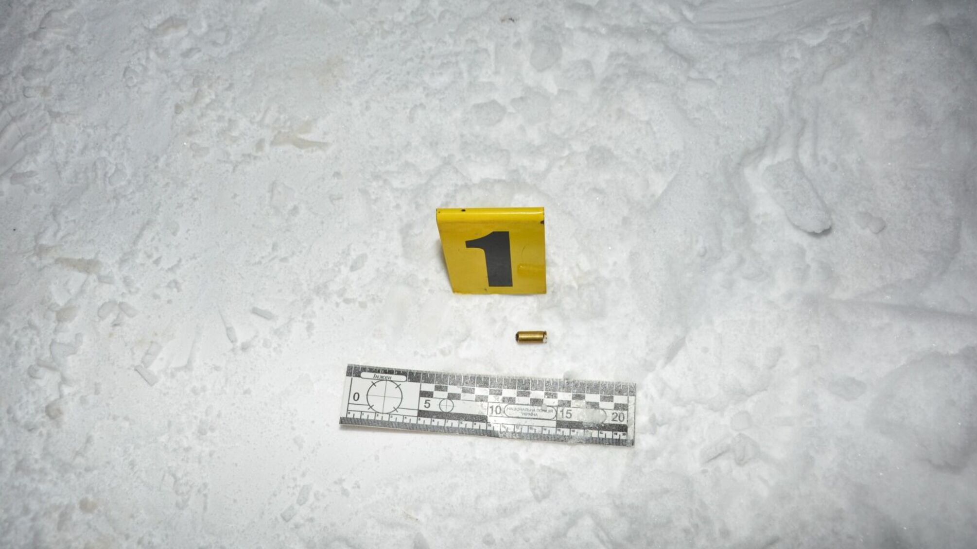 У Бориславі юнак отримав вогнепальне поранення в ногу, захищаючи літню жінку