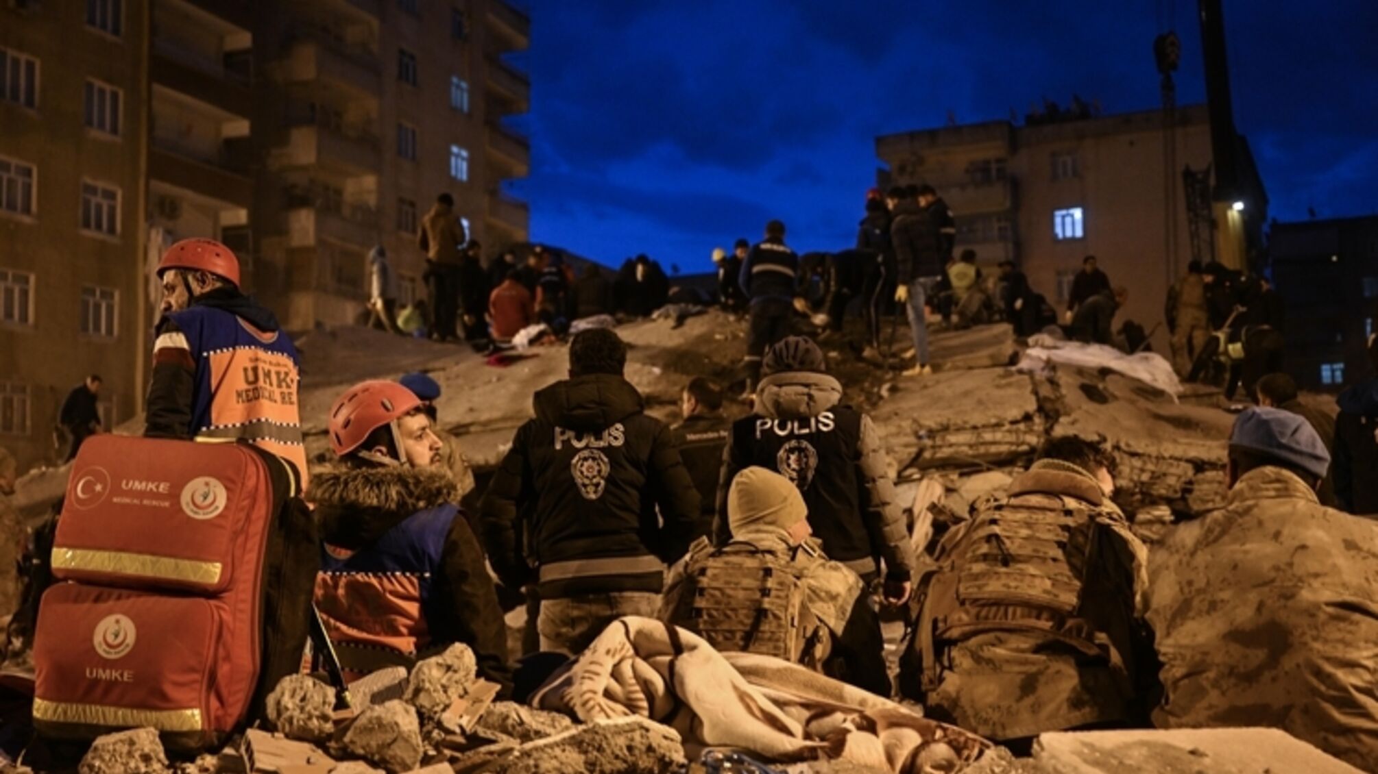 Последствия землетрясения в Турции и Сирии