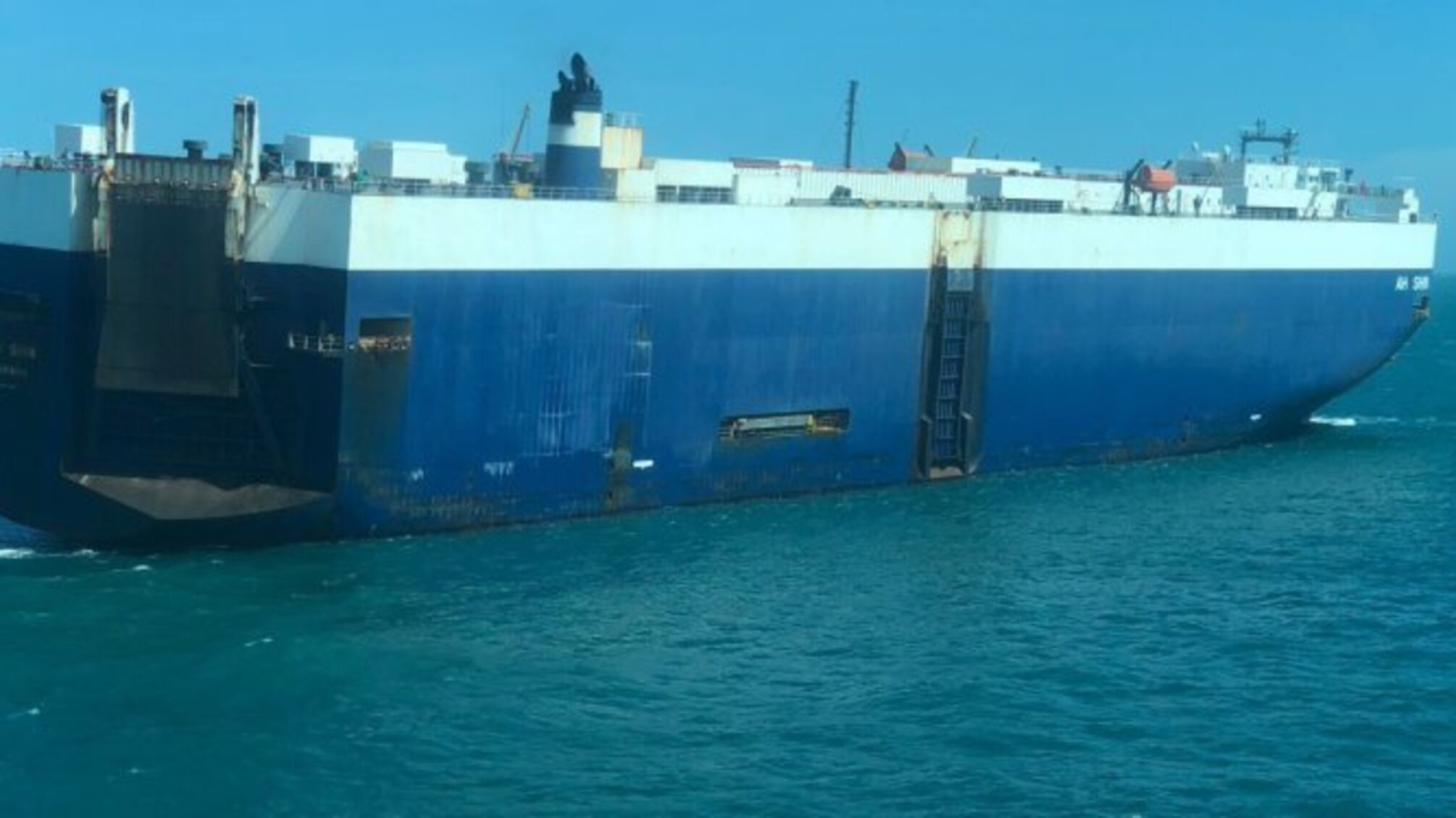 Корабель Ah Shin нахилився на п’ять градусів