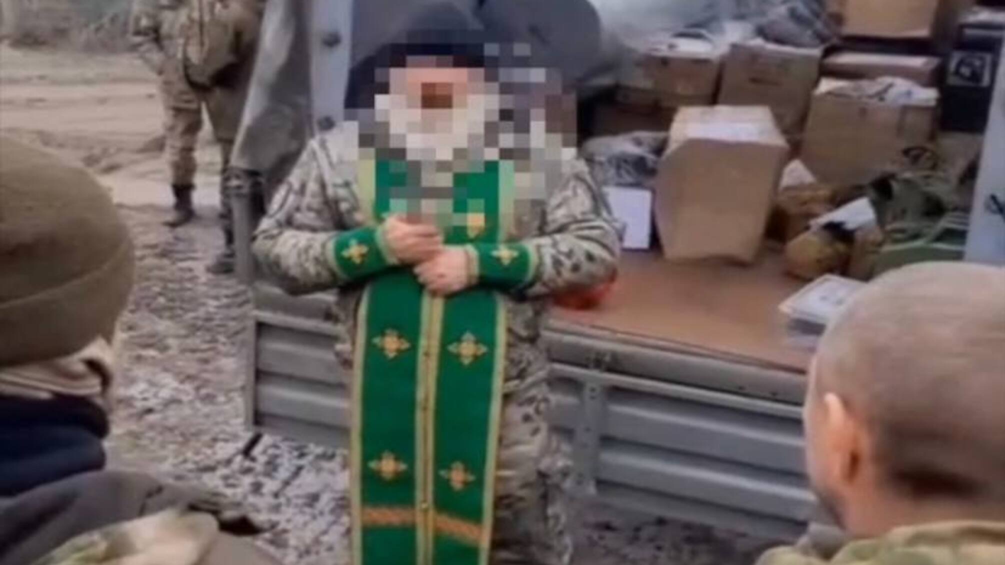 Російський священник 'благословляє' росіян, аби ті вбивали українців бо вони 'породження пекла'