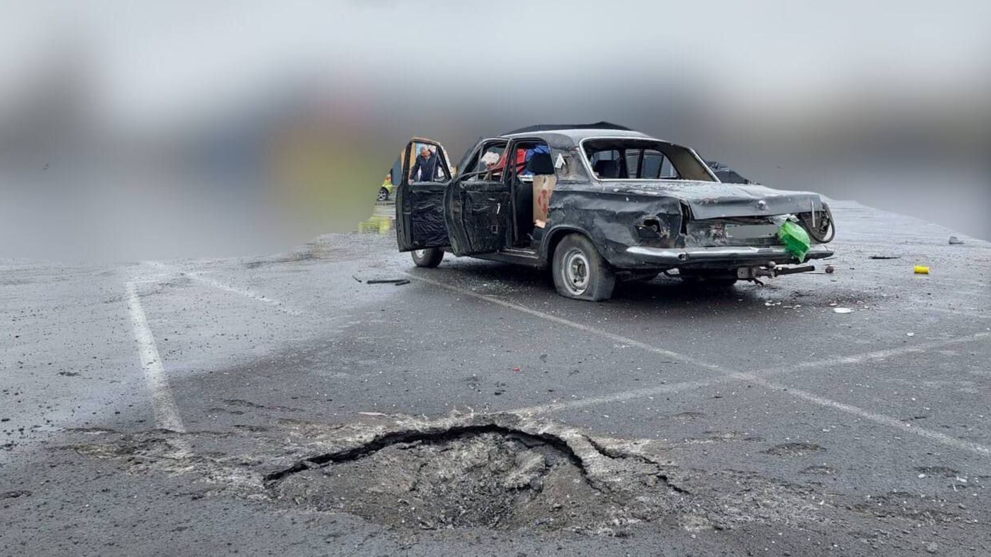 Росіяни обстріляли Миколаївське шосе у Херсоні: загинули троє цивільних (фото)