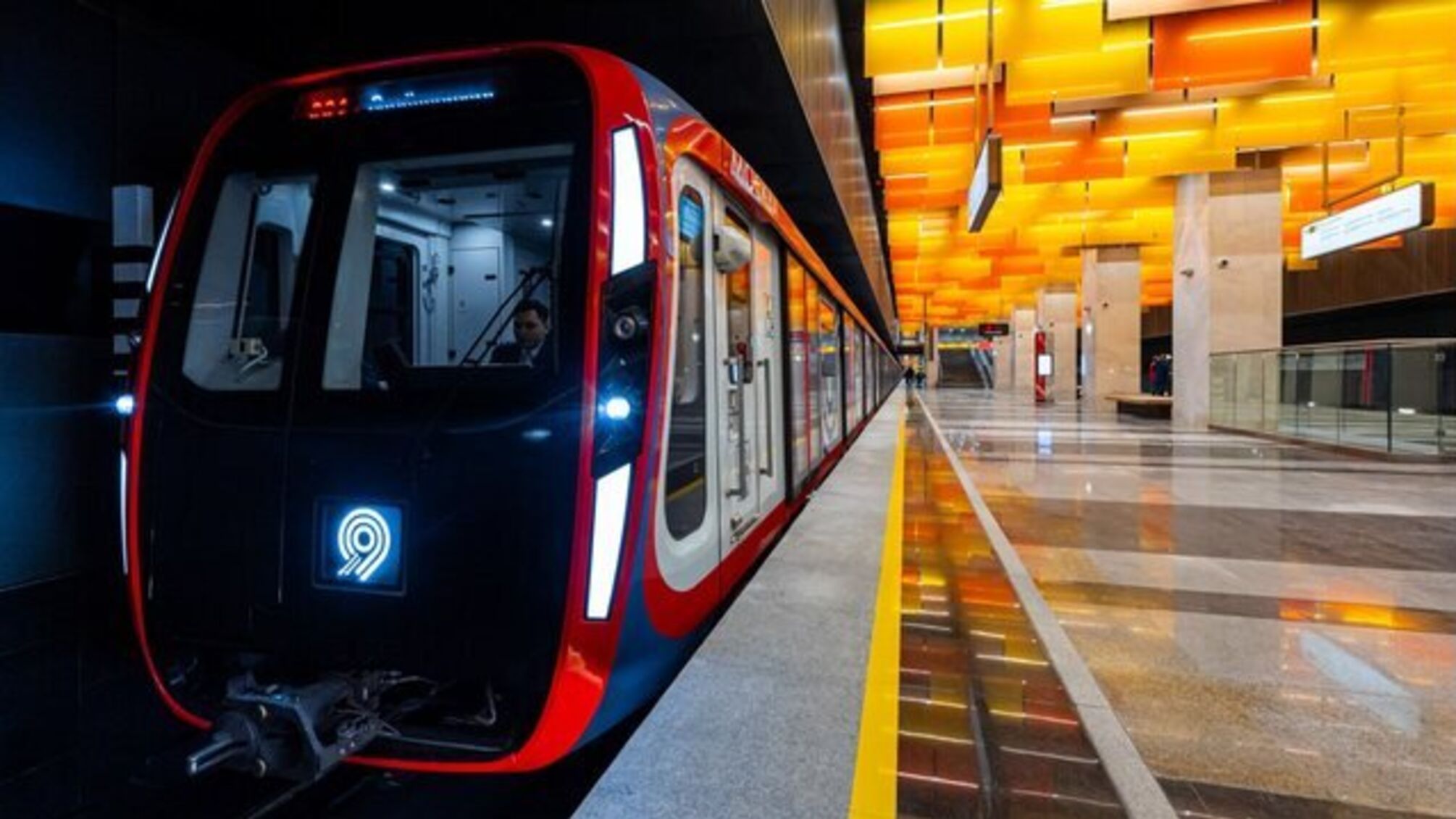 У Москві пасажира метро арештували за картинки в телефоні, які 'дискредитують армію рф'