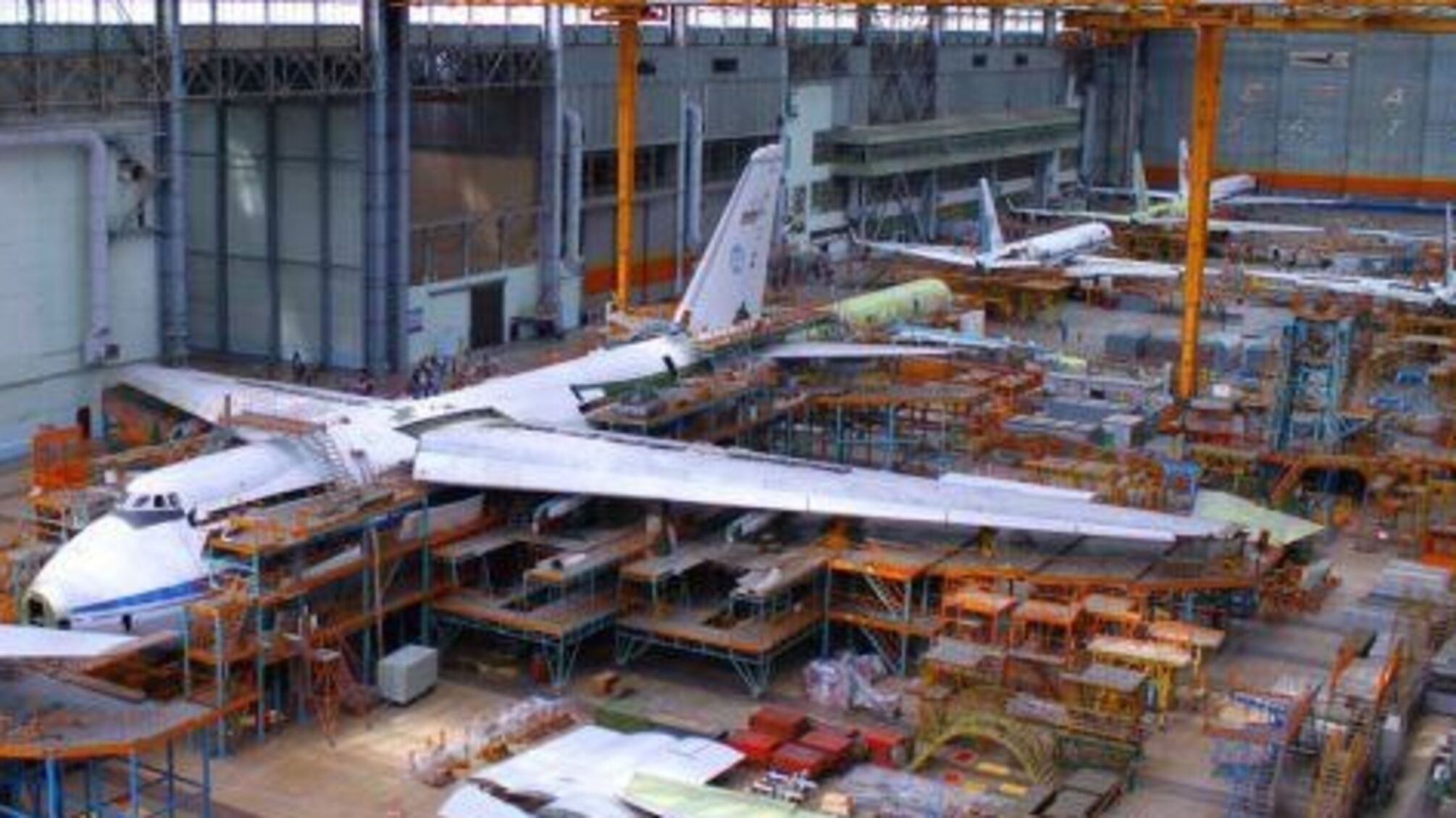 В Ульяновске взорвался военно-транспортный самолет