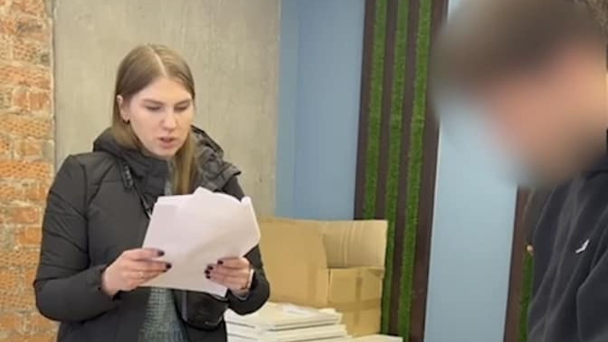 Парню сообщили о подозрении по ч.3 ст.153 УК (групповое изнасилование)