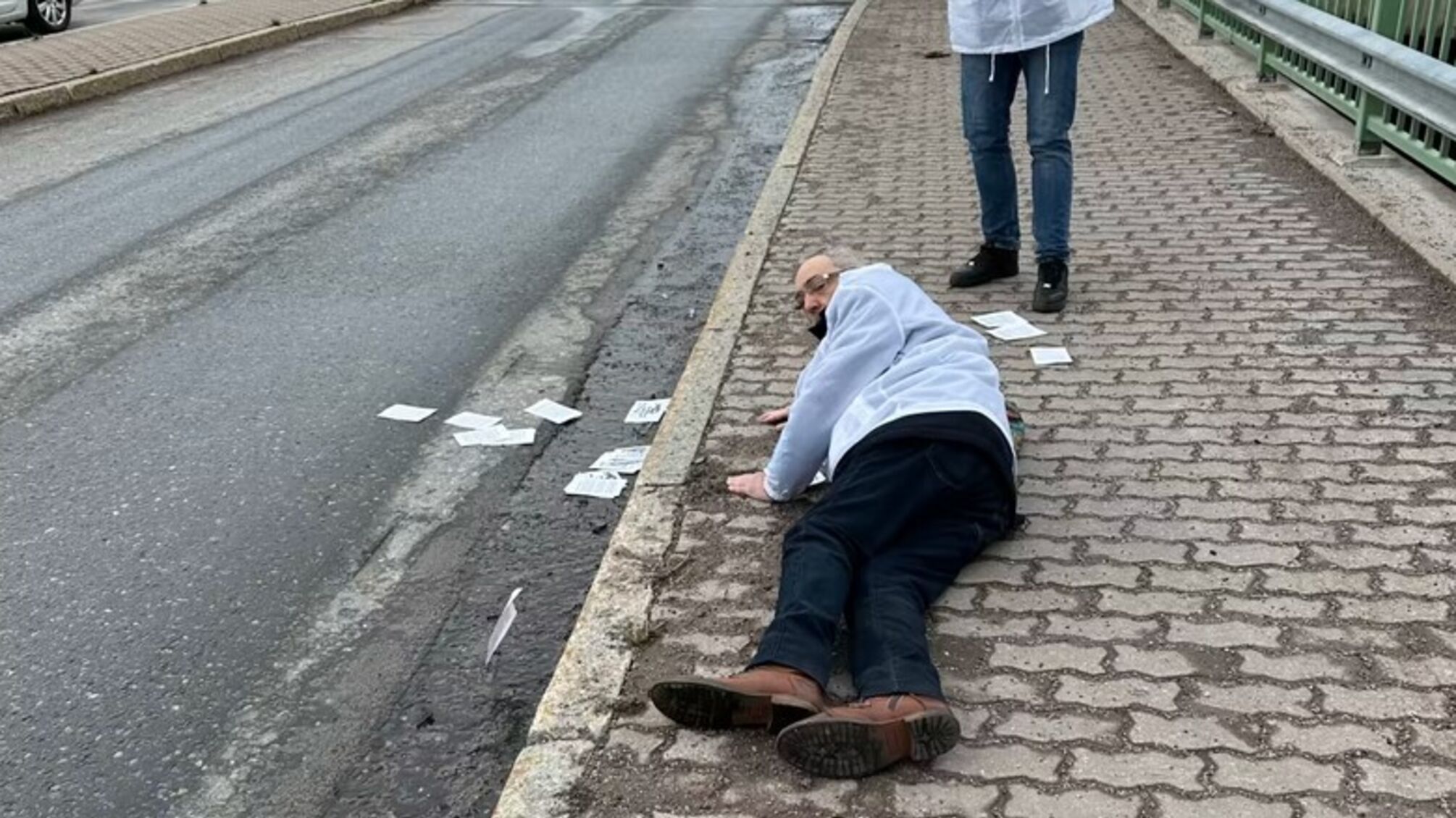 В Финляндии неизвестный напал на депутата парламента