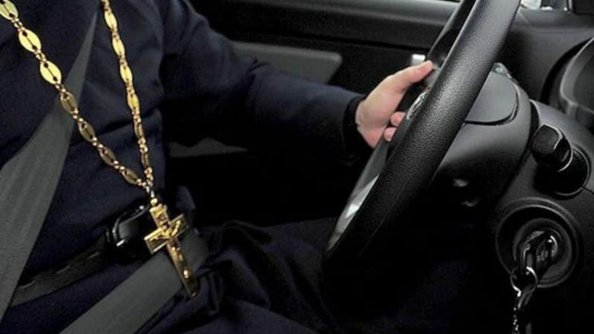 Московского попа пьяного за рулем поймали на въезде в Киев