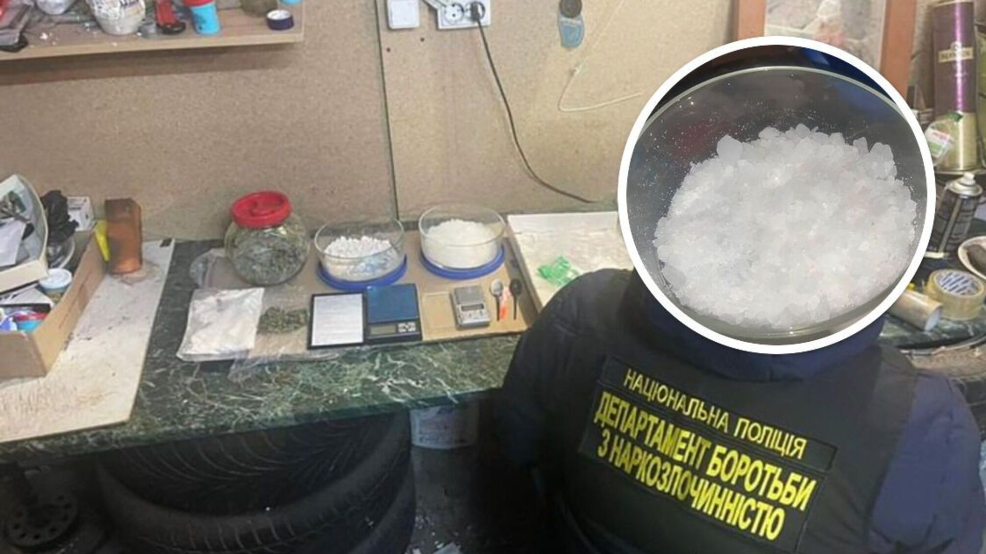У Запоріжжі затримано наркодилера: поліція вилучила наркотики та психотропи на 1,5 млн грн