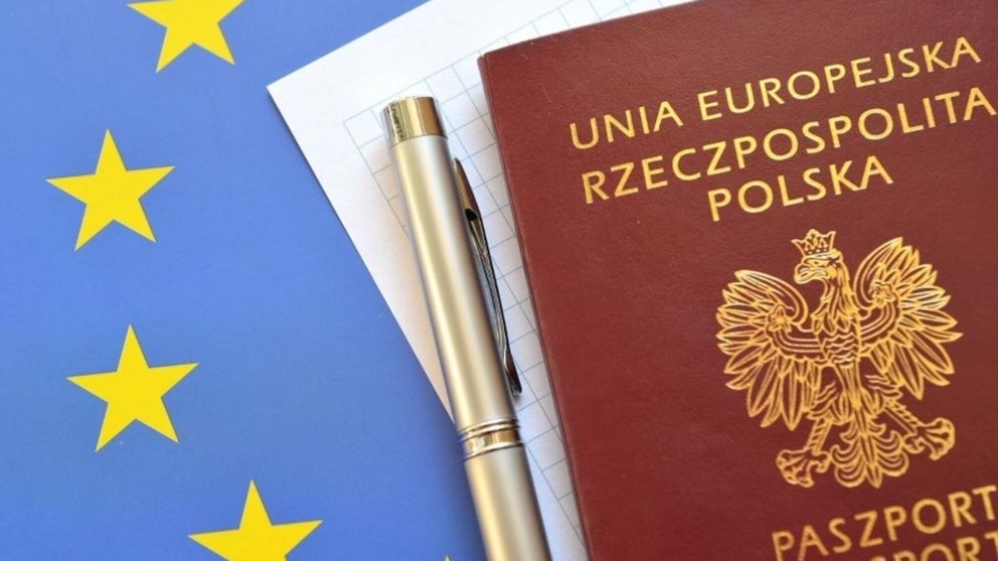 Купив польський паспорт в інтернеті: на кордоні затримали українця з фальшивими документами