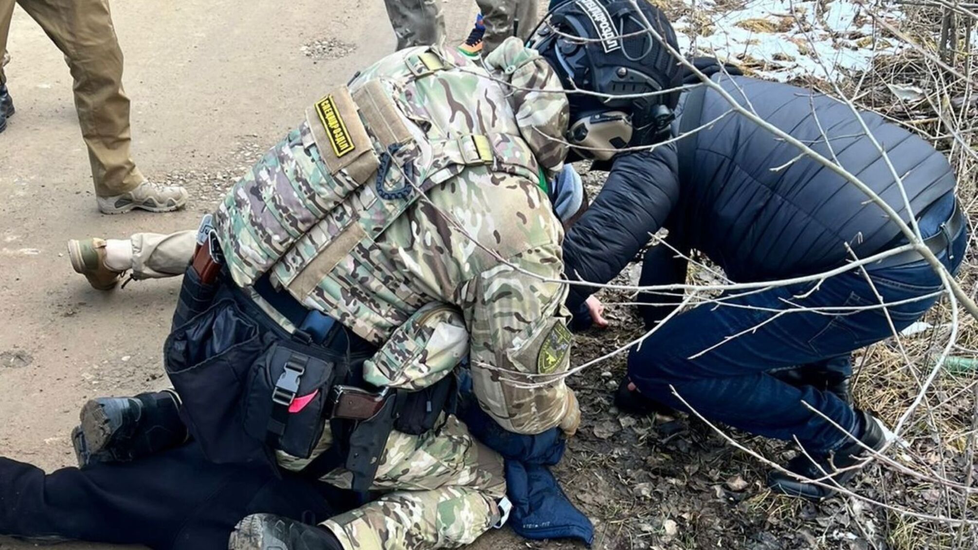 5000 долларов за организацию побега из Украины: разоблачен канал переправки мужчин за границу