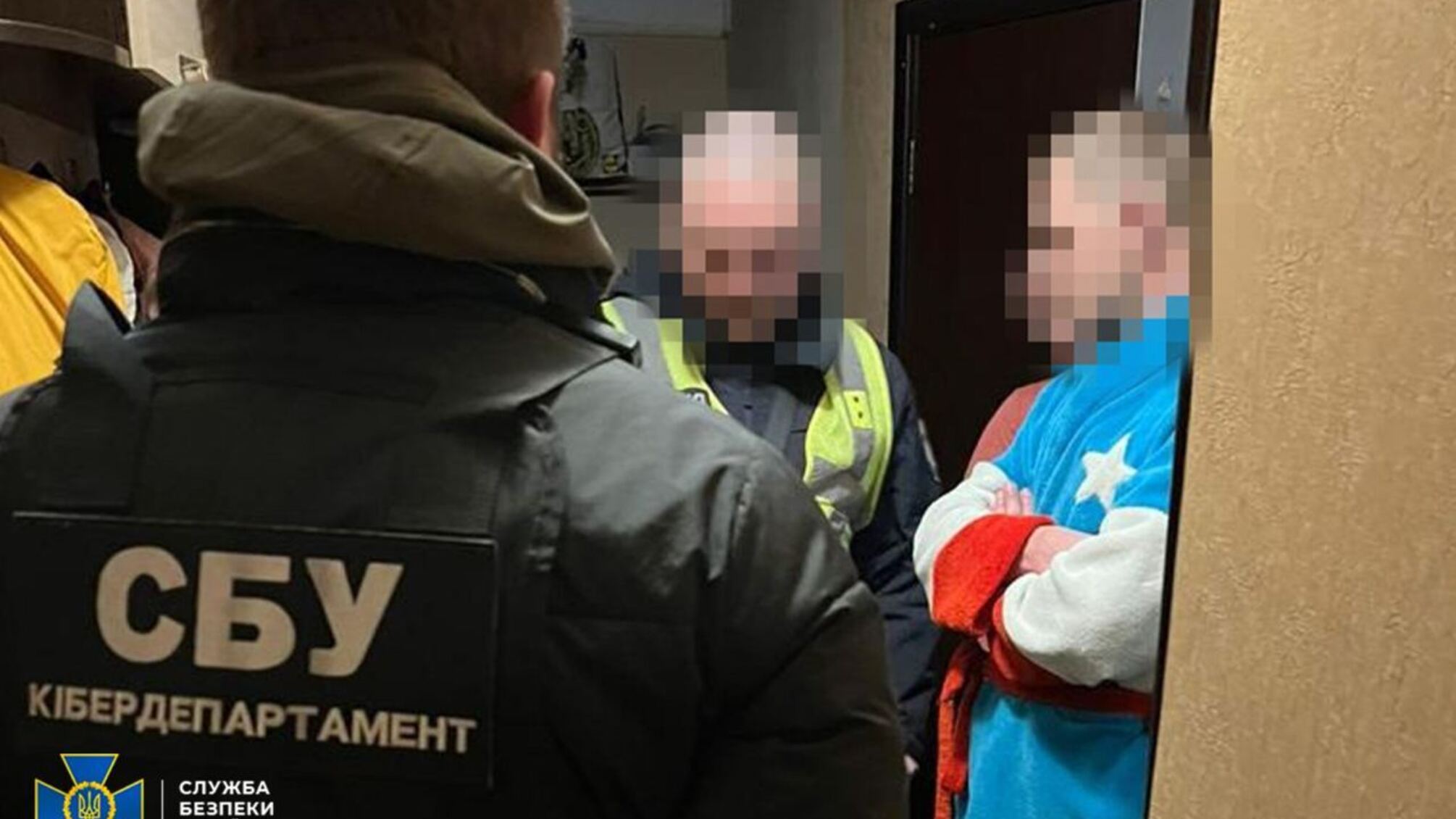 Выманивали деньги с мирных жителей, желающих уехать из Бахмута: СБУ ликвидировала мошенническую схему