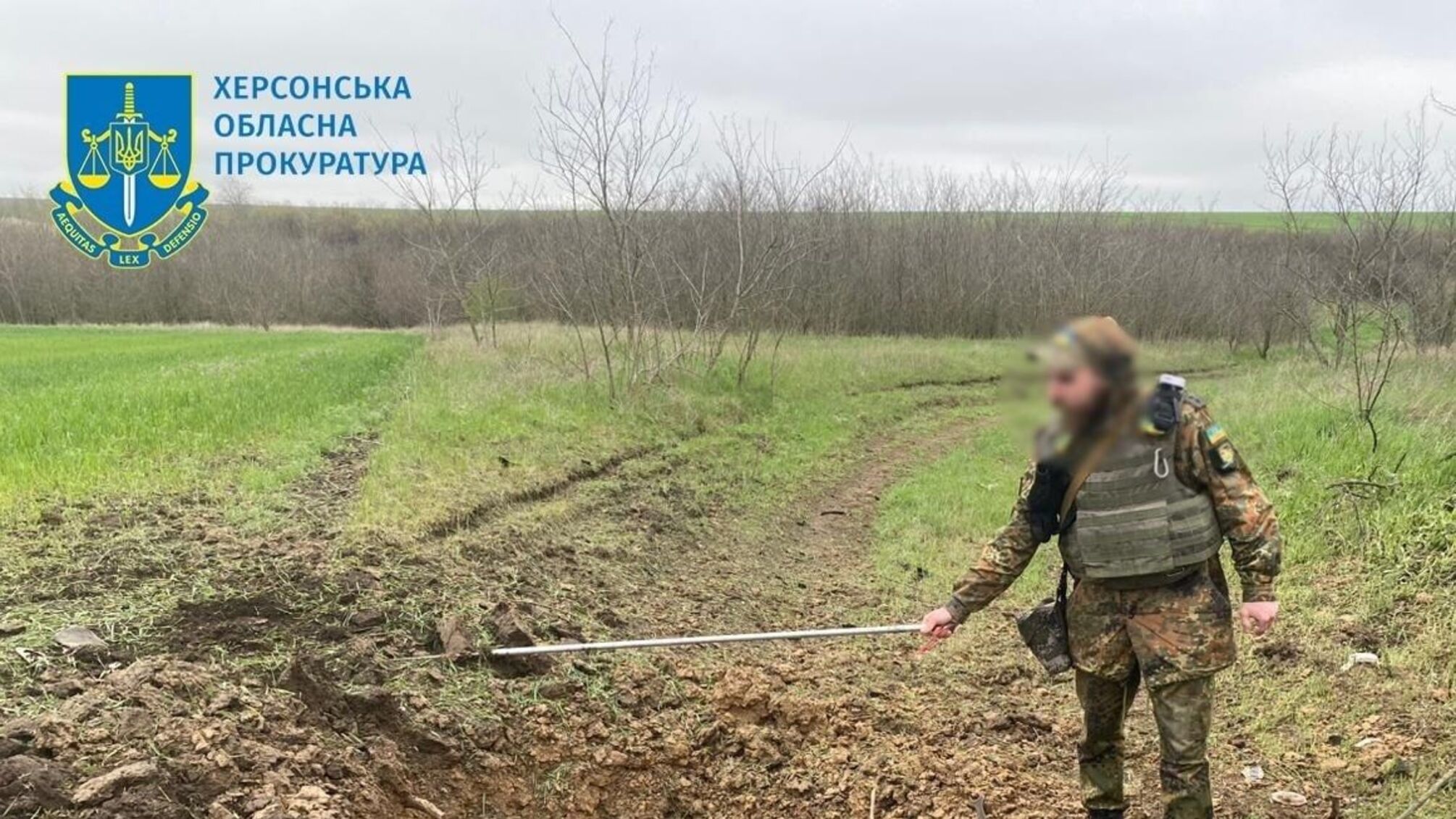 На Херсонщині на ворожій міні підірвався автомобіль: є загиблі