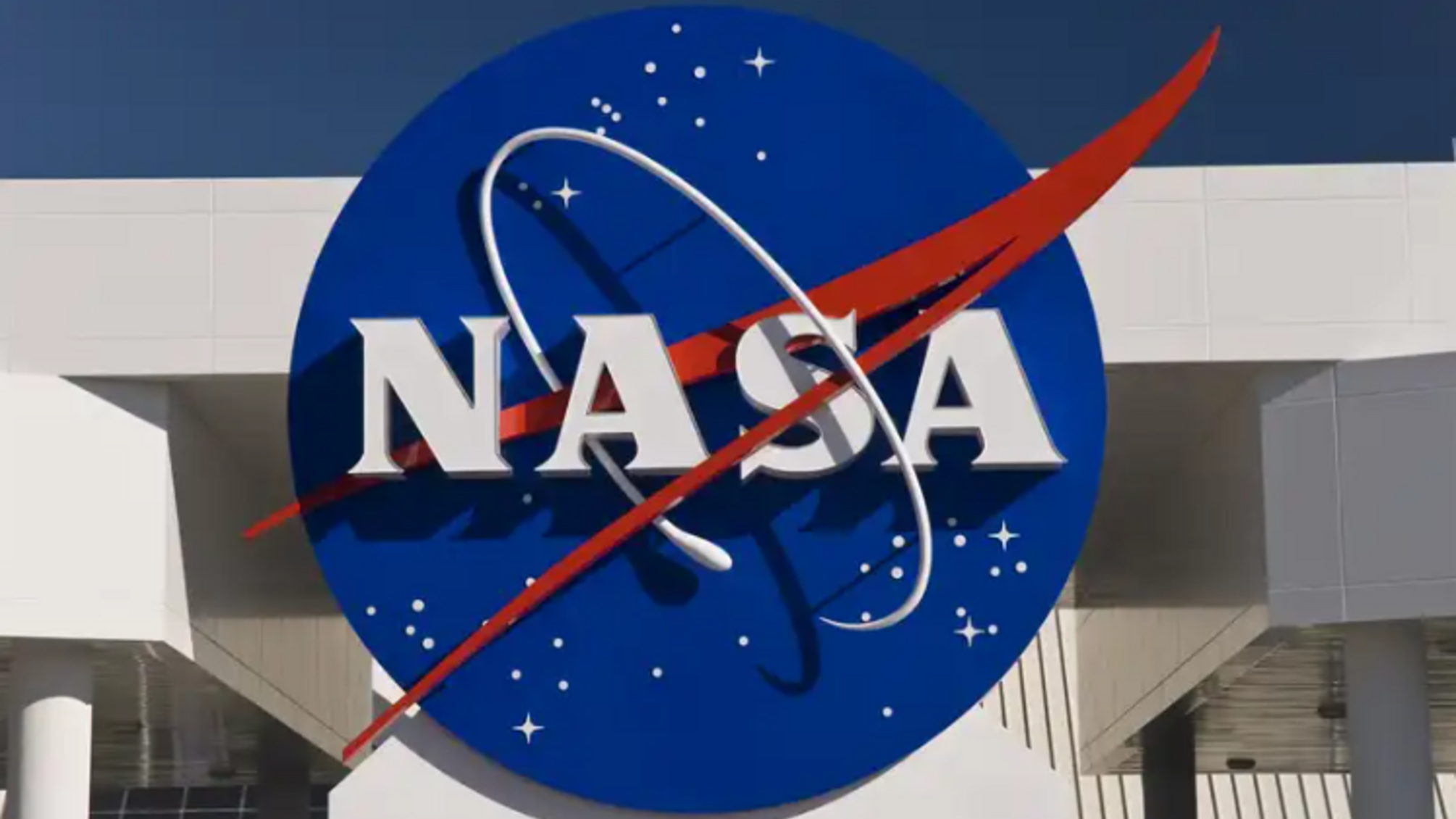 В NASA опровергли информацию о падении спутника в Киеве