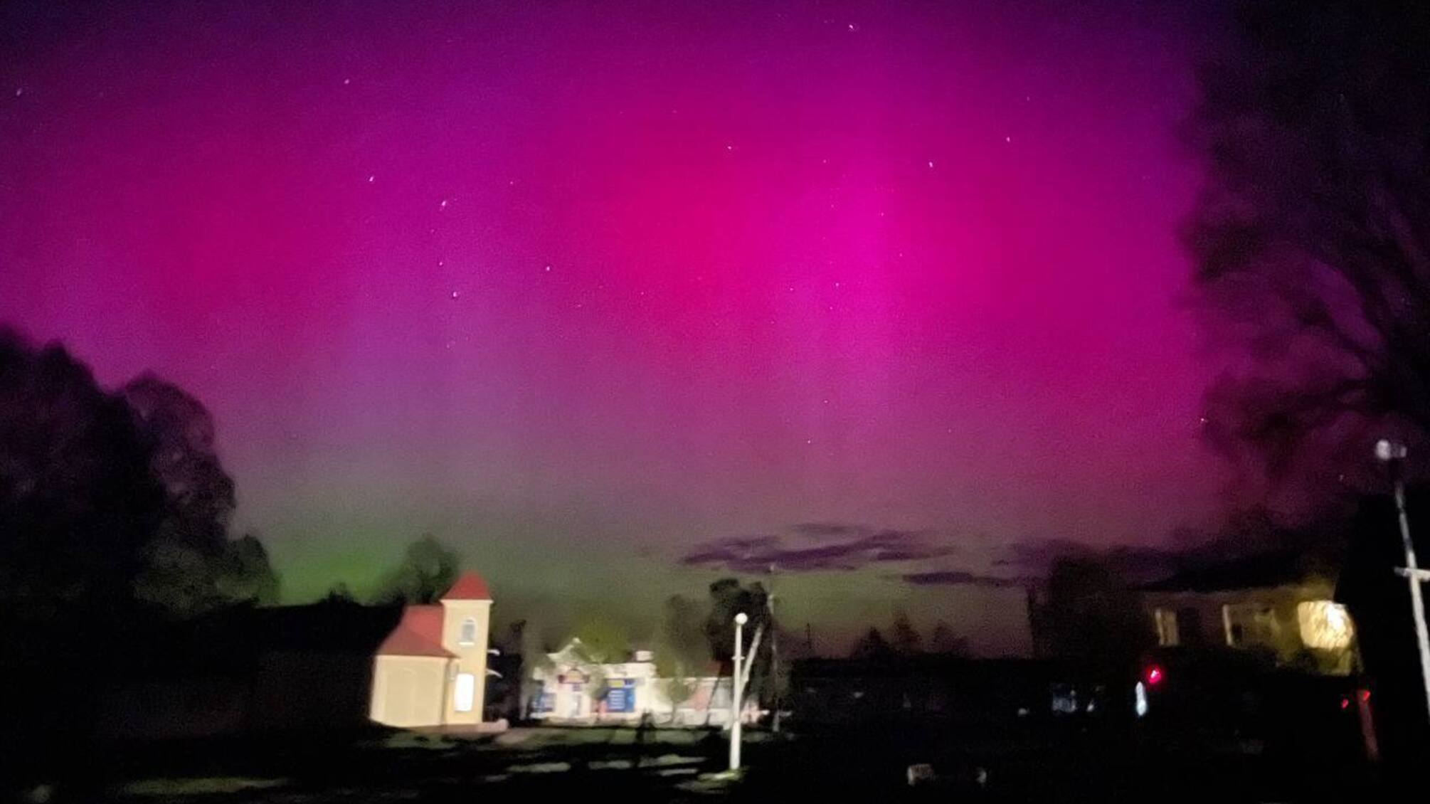 Світіння у небі на Львівщині