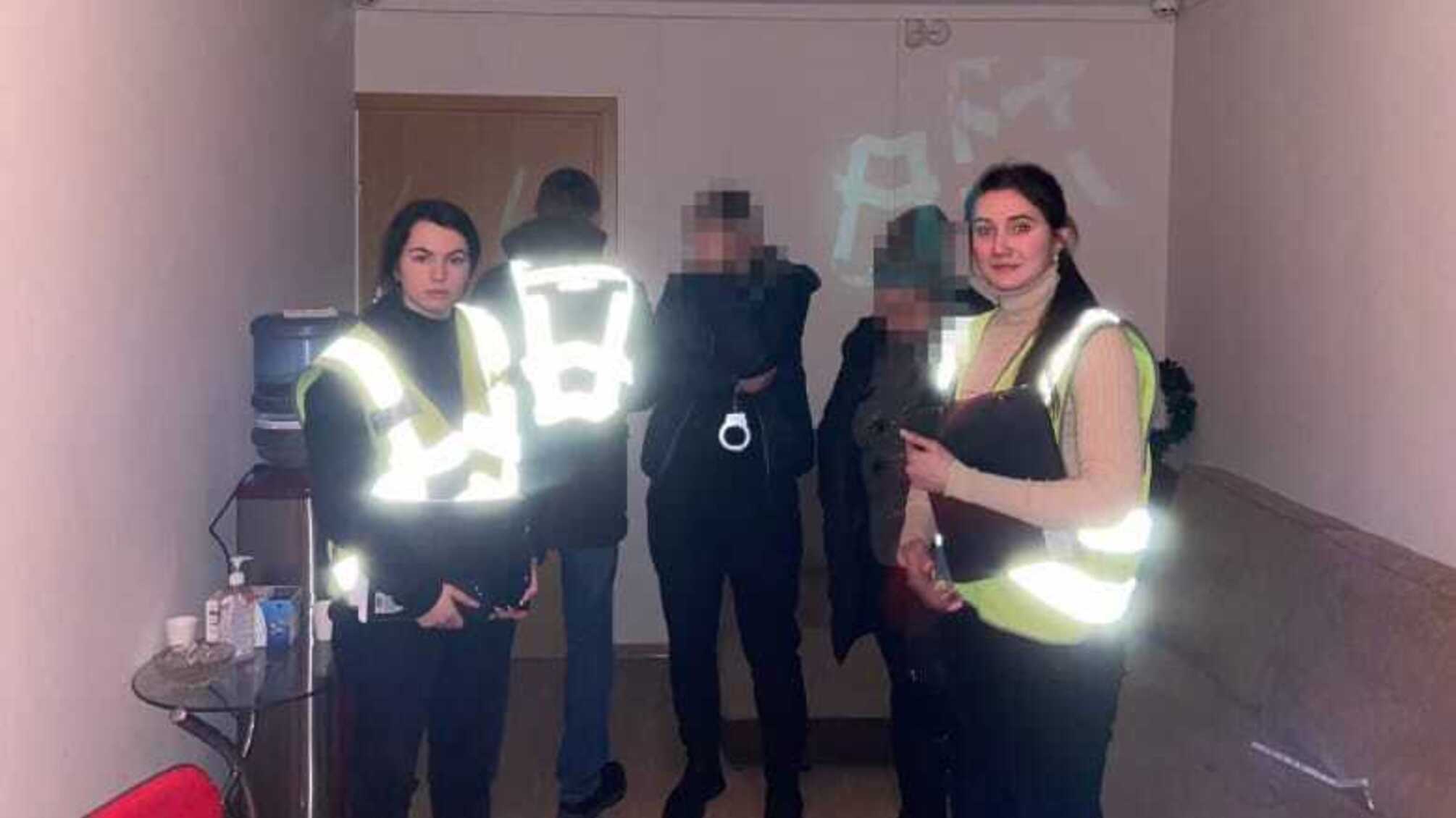 Продали чужу квартиру за 34 тисячі доларів: у Києві судитимуть шахраїв, які намагались незаконно легалізувати нерухомість