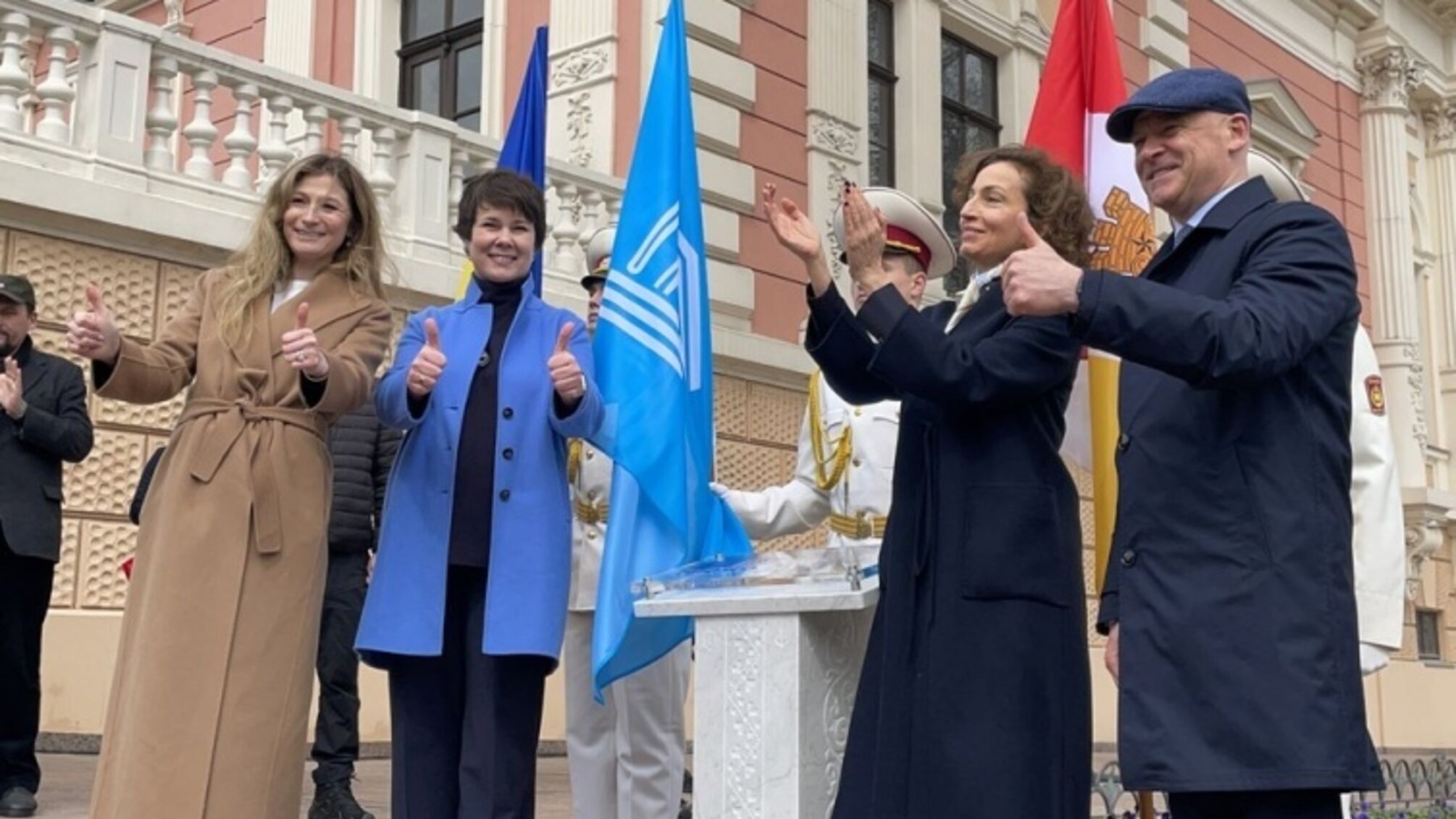 В Одессе открыли табличку о внесении центра во всемирное наследие ЮНЕСКО