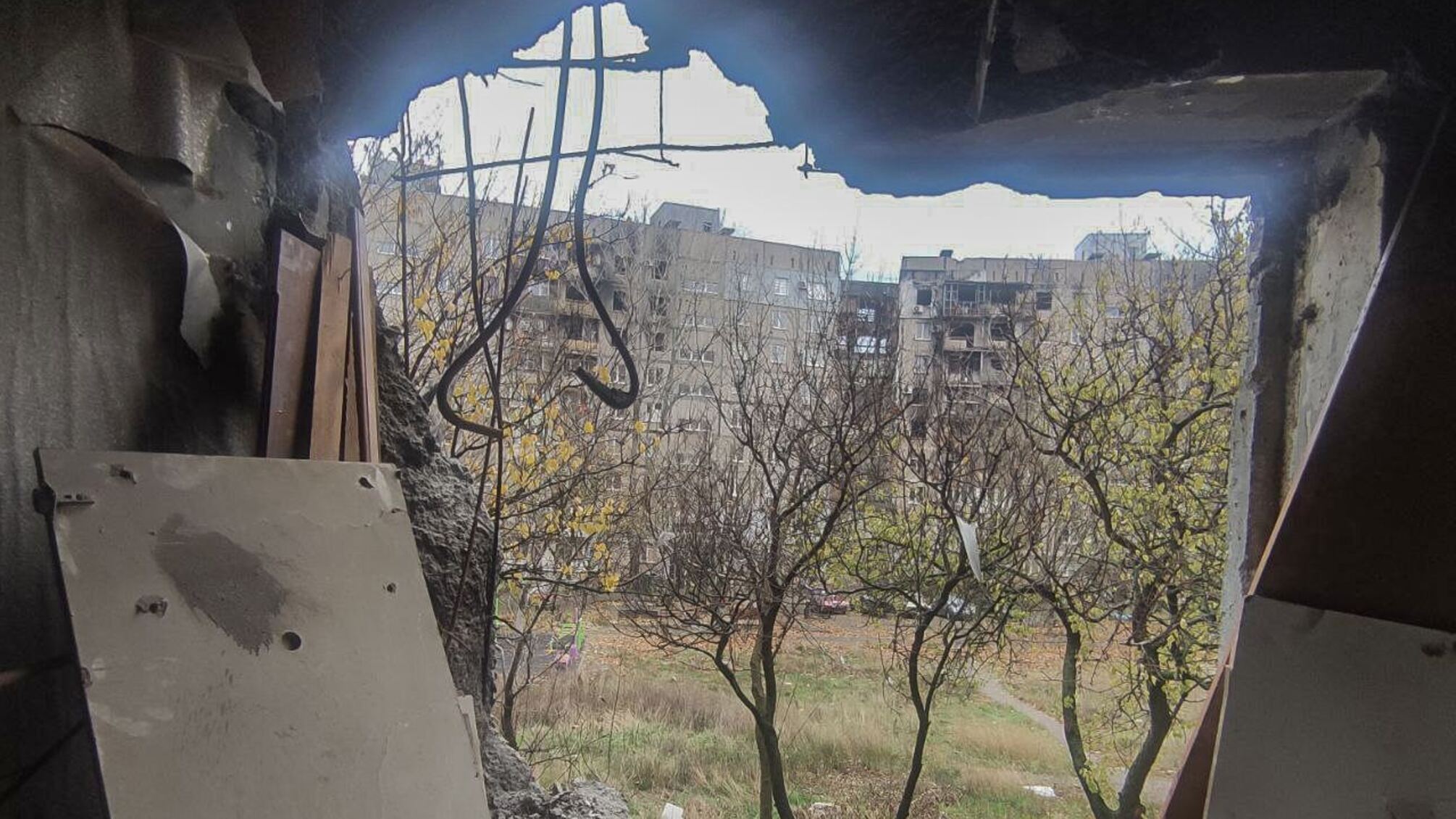 Это развалины: стало известно, как в Мариуполе выглядят квартиры, 'отремонтированные' россиянами