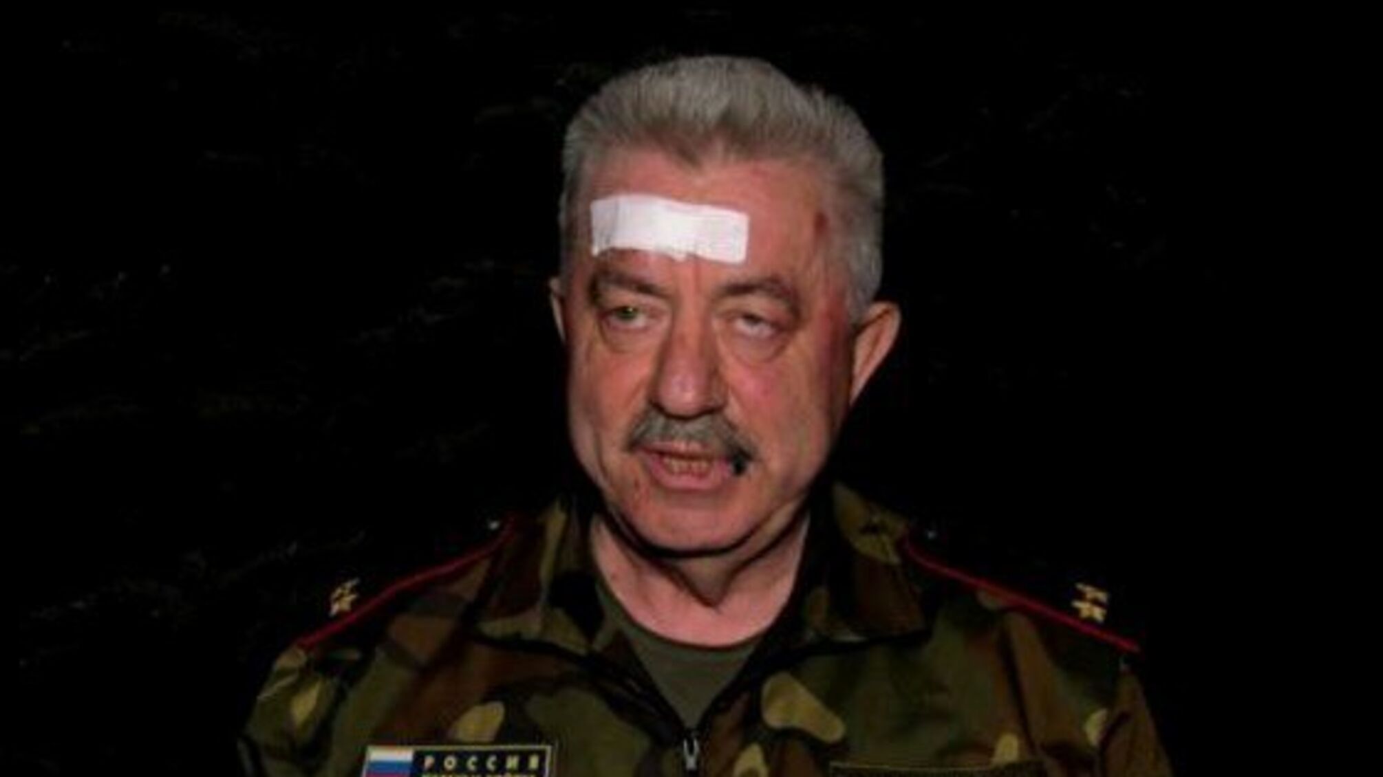 'Разбирал' завалы: в Луганске получил ранения депутат Госдумы Водолацкий (фото)