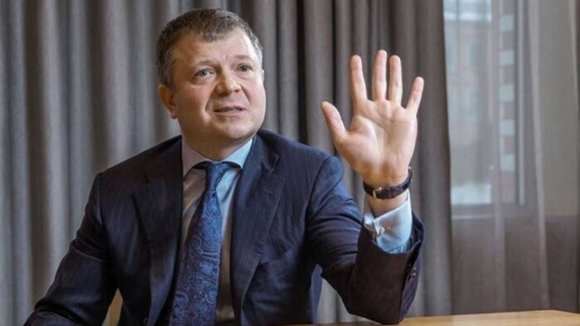 Швейцарія наклала арешт на мільйони доларів на рахунках Жеваго