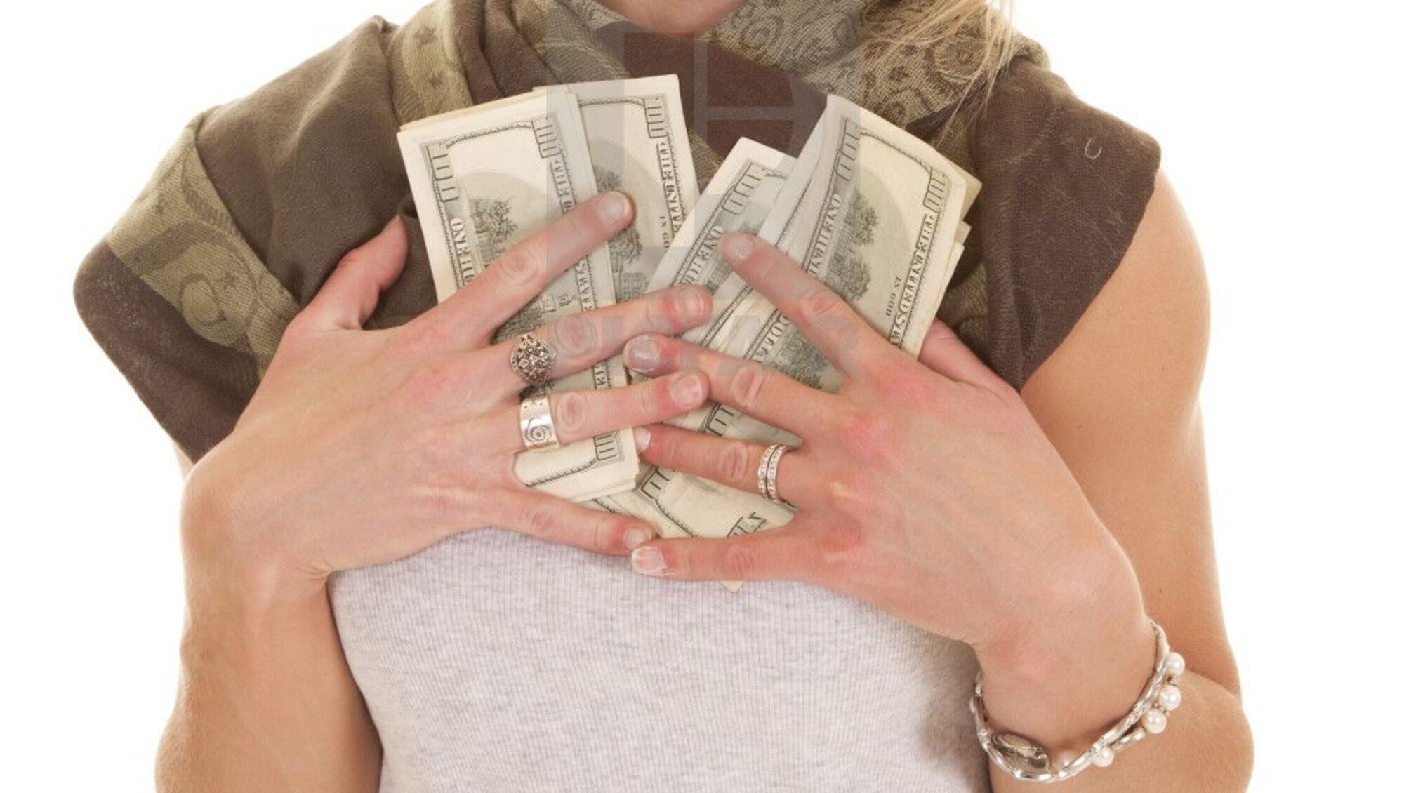 Киевлянину удалось отсудить половину стоимости груди экс-жены