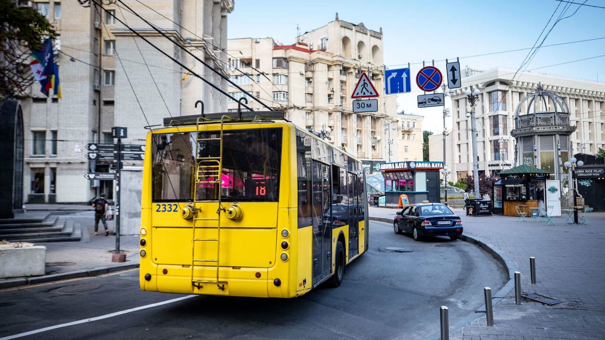 Общественный транспорт Киев
