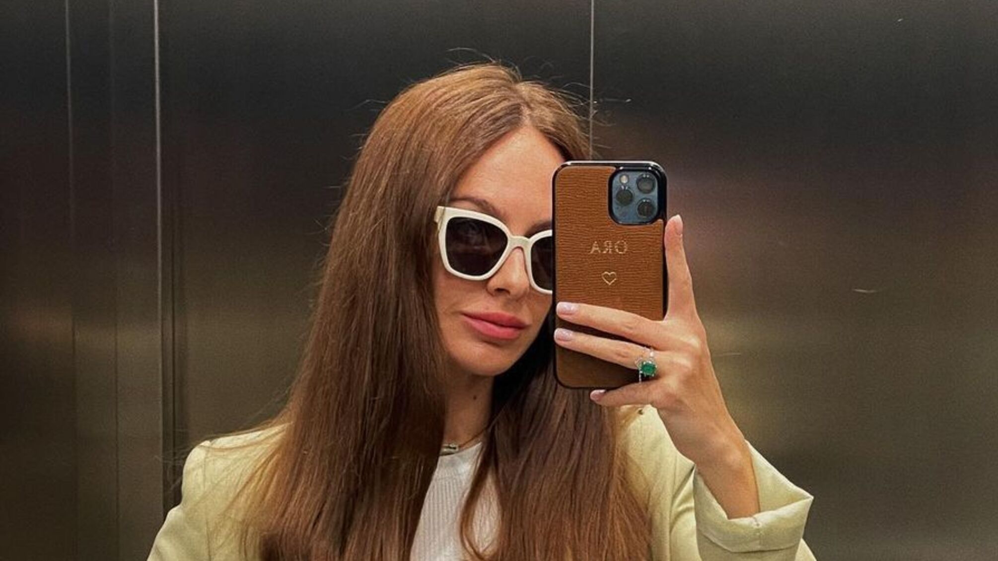 Христина Хромова, блогерка та нотаріуска