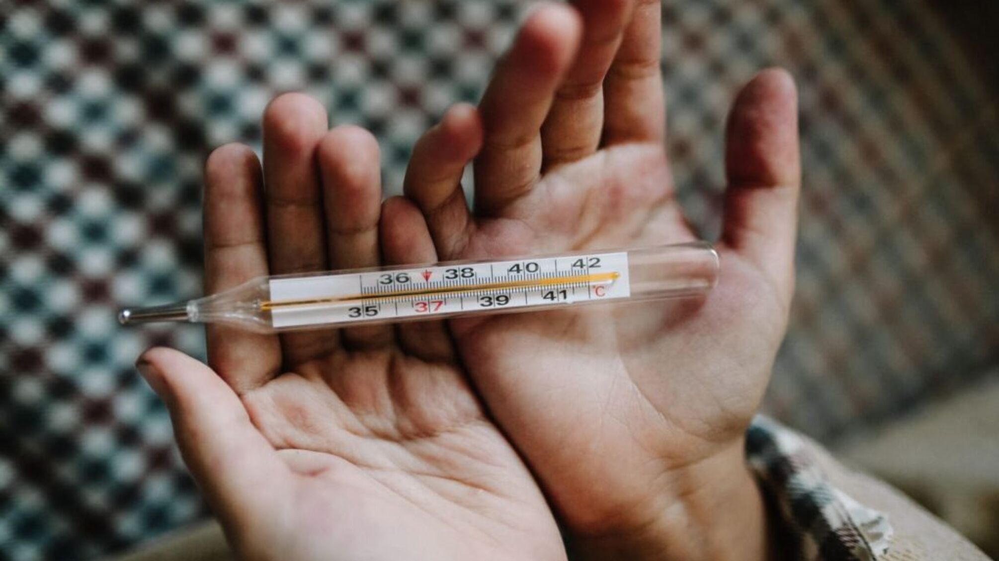 В Україні заборонили ртутні термометри і тонометри