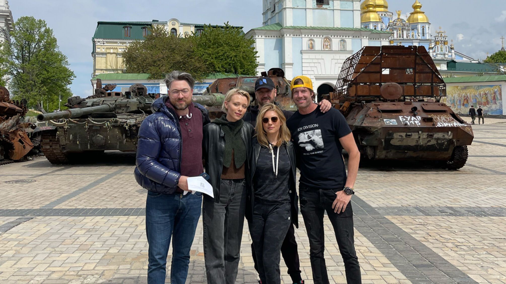 Амбасадорки KatherynWinnick, IvannaSakhno