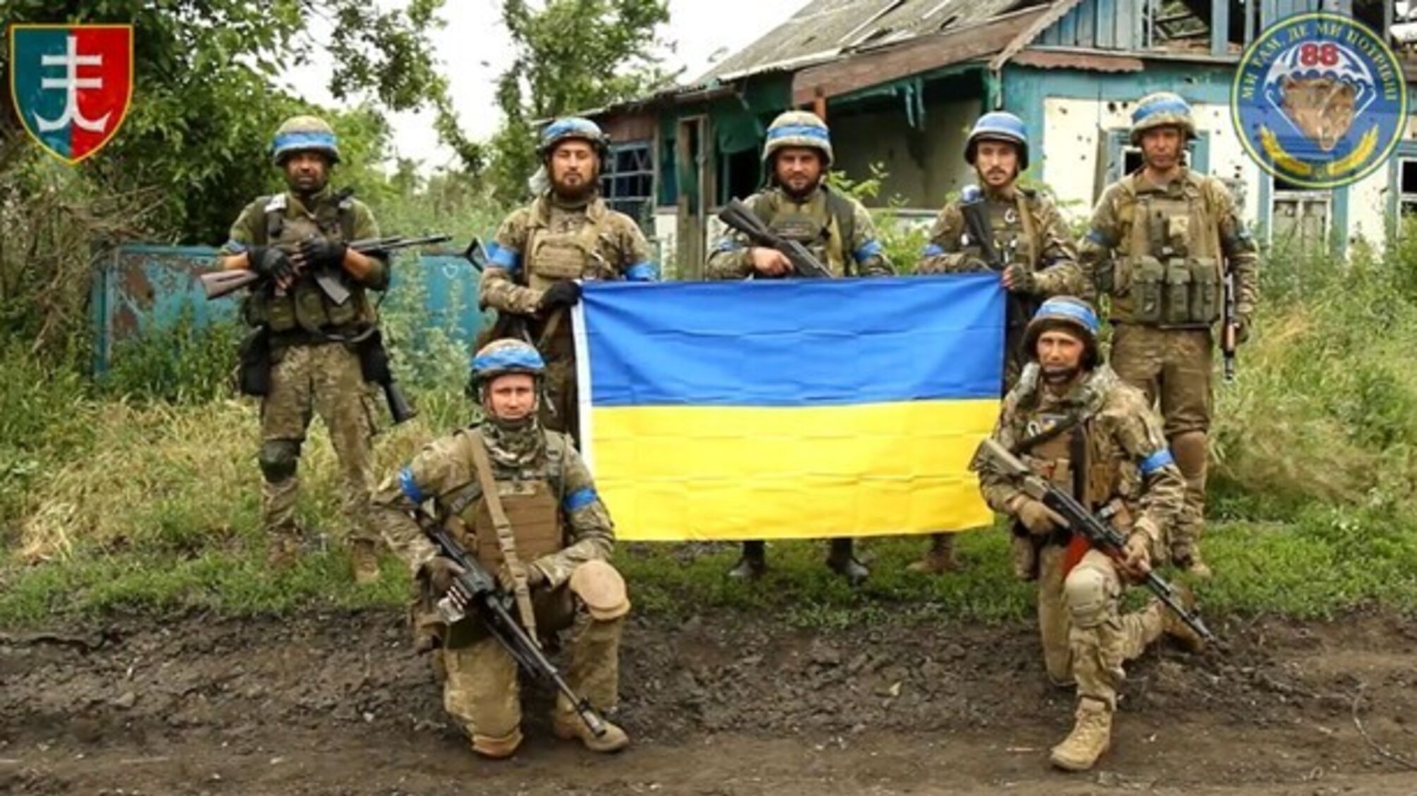 ВСУ освободили еще одну деревню от россиян: украинский флаг снова развевается над Сторожевым (видео)
