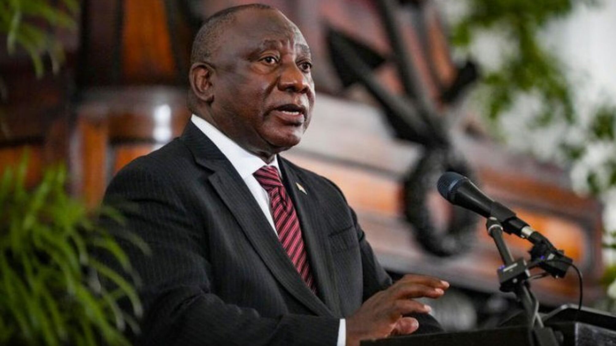 Зеленський поспілкувався з президентом ПАР