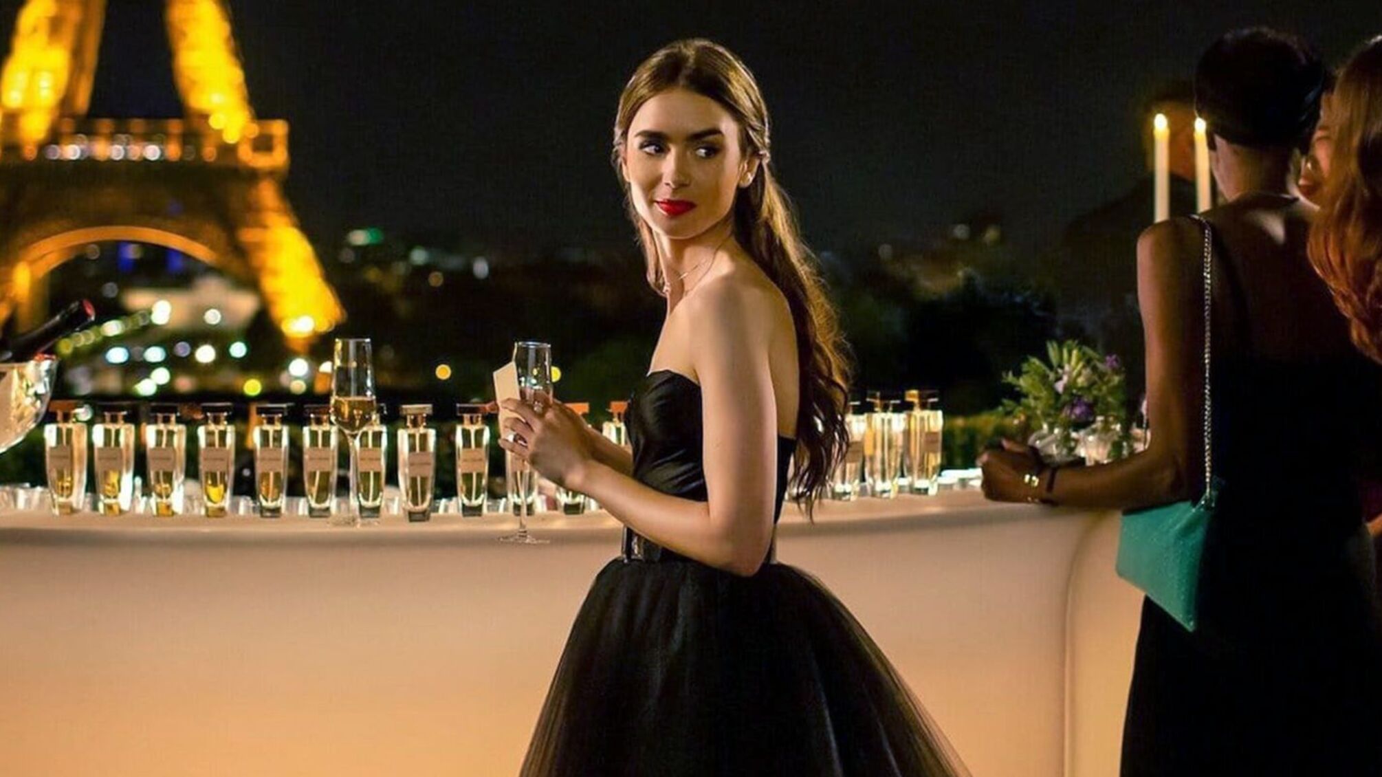 Кадр из сериала 'Эмили в Париже'