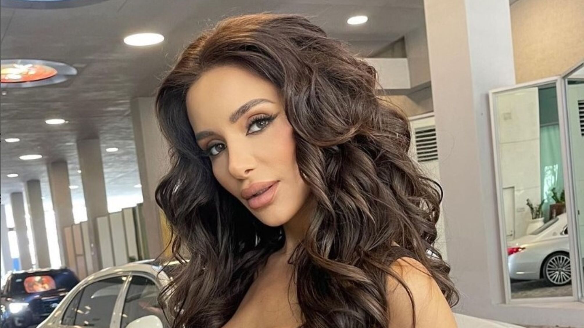 'Ексхолостячка' Надін