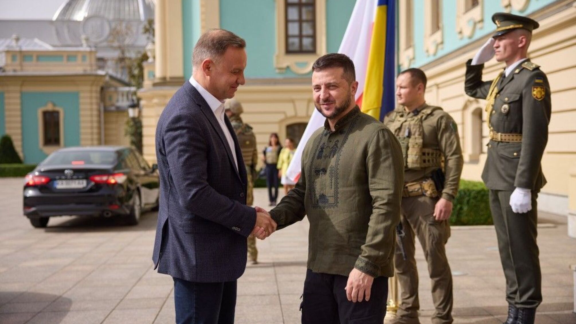 Дуда прибыл с необъявленным визитом в Киев