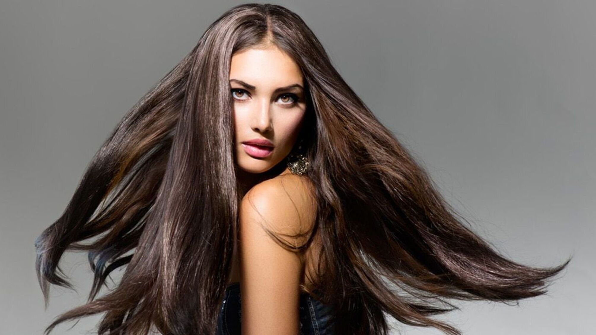 Твердый, жидкий или сухой: как выбирать шампунь