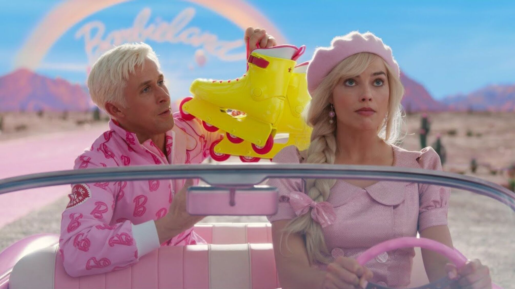Съемки американского проекта 'Барби' с Марго Робби уже привели к дефициту розовой краски в мире