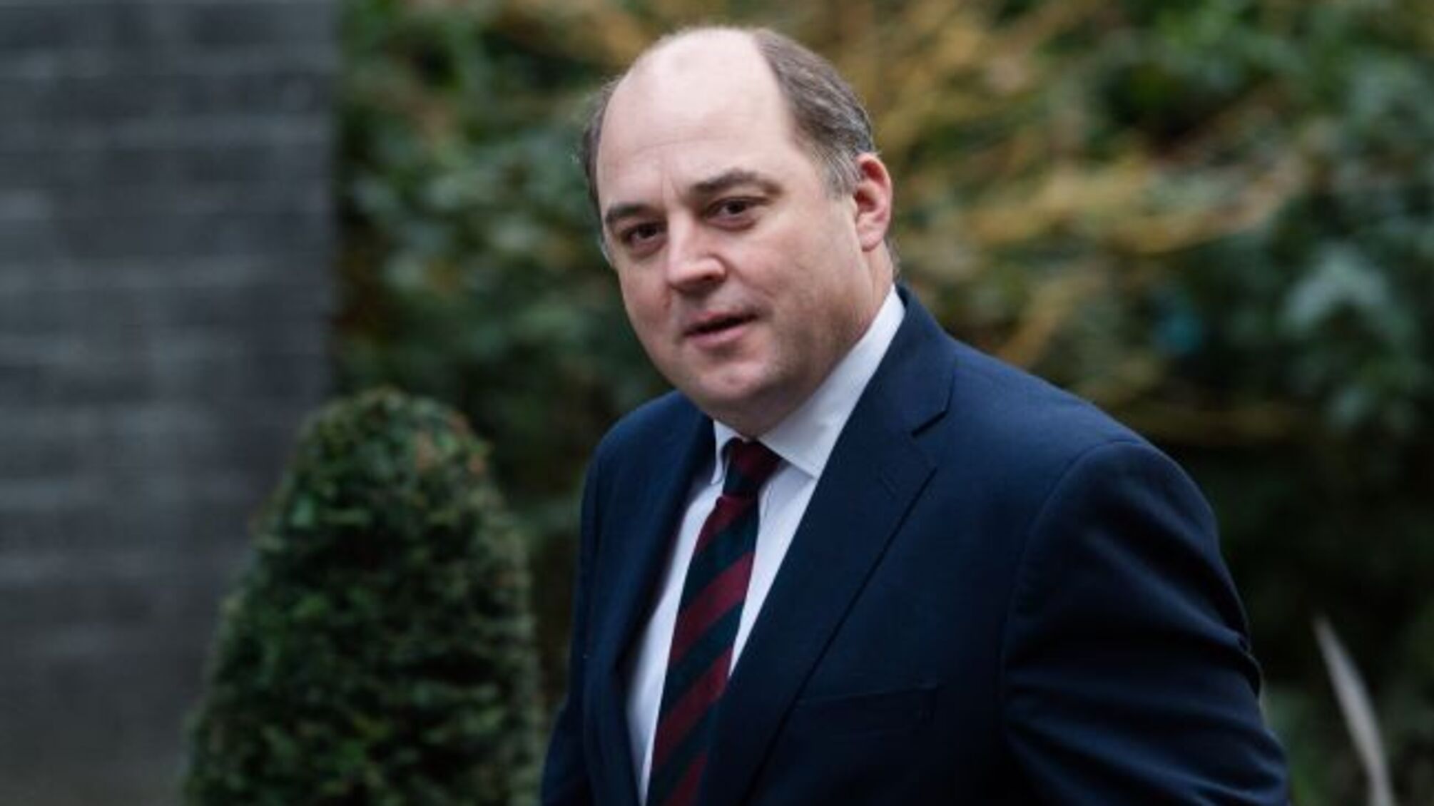 Уоллес подтвердил, что уйдет с поста министра обороны Британии