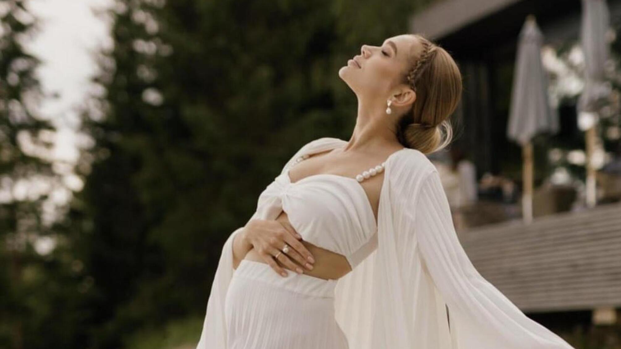 Блогерка Саша Бо влаштувала розкушну гендер-паті