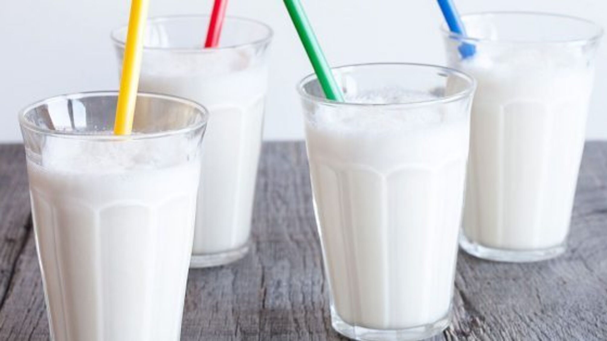 Повітряний та поживний: рецепт молочного коктейлю вдома
